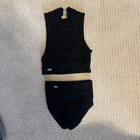 Tiger Friday Set - Picture 2 of 2